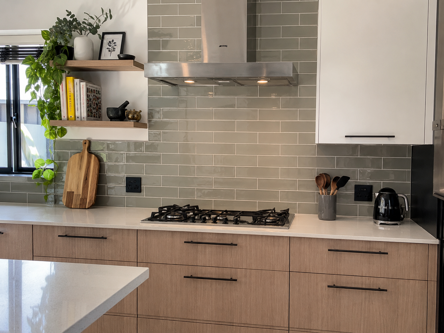 Tiled kitchen splashback in Cape Town